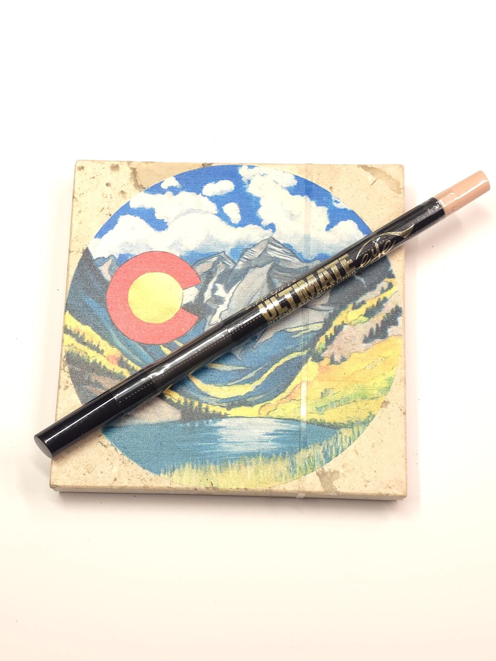 L.A. Girl Ultimate Intense Stay Auto Eyeliner - Super Bright